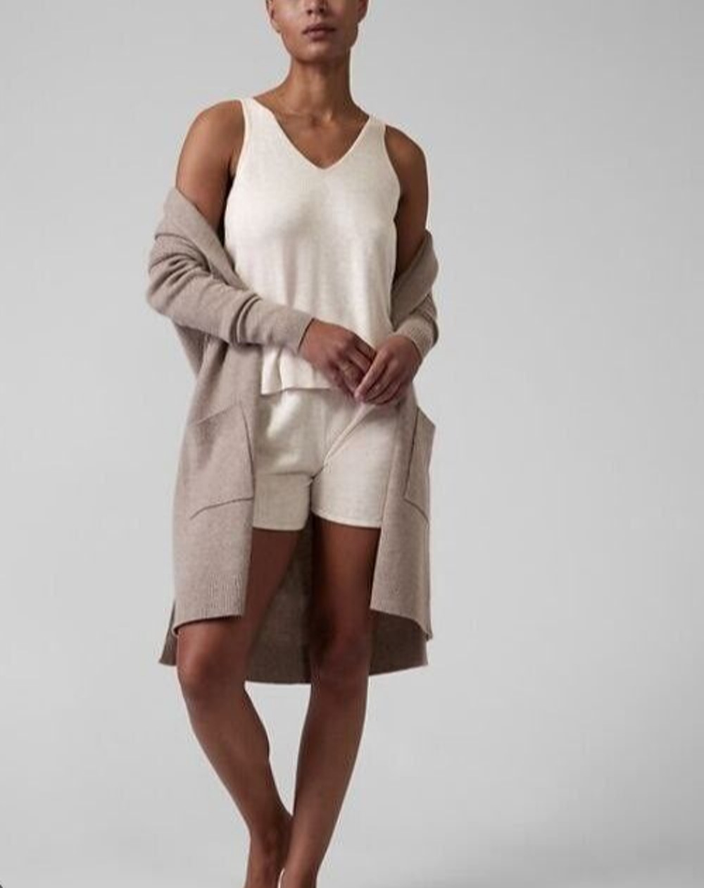Athleta Womens Vneck Tank Top Daydream Sweater Length Beige Size 1X A000041